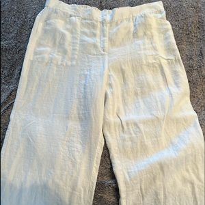 Chicos size 3.   XL.  NWT